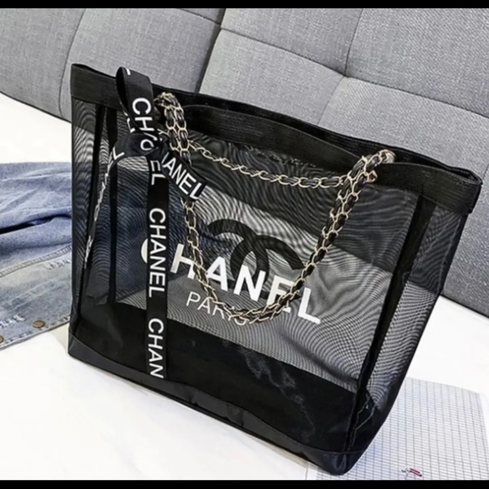 Mesh tote